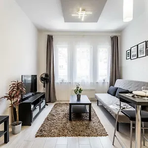 Fleur Creme Apartment Budapest
