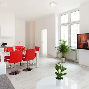 The Cloud Apartment
